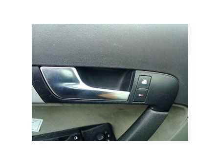 MANIGLIA INT. APERTURA  PORTA ANT. SX. AUDI A3 (8P) (04/03-06/10) BKD 8P4837019D7PE