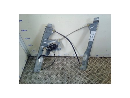 ALZACRISTALLO ELETTR. PORTA ANT. ELE DX. RENAULT CLIO 3A SERIE (05/09-) K9KM7 8200291147