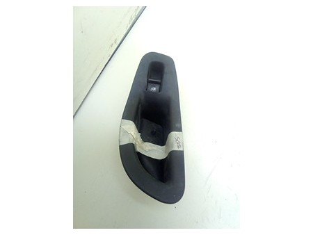 INTERRUTTORE ALZACRISTALLI PORTA POS DX. FIAT 500X (5F) (11/14-) 55266963 735603927
