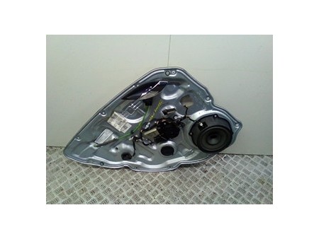 PANNELLO SUPPORTO ALZACRISTALLO PORTA POST. C/ALZACRISTALLO SX. FIAT CROMA (2T) (04/05-10/07) 939A2000 71740203