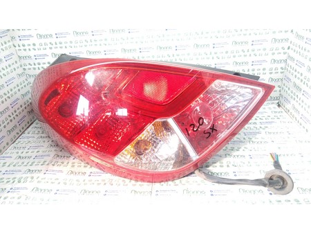 FANALE POST. SX. HYUNDAI I20 (05/12-) G4LA 924014P500