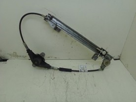 ALZACRISTALLO PORTA POST. DX. FIAT PUNTO 1A SERIE (11/93-10/99) 176B2000 7737880