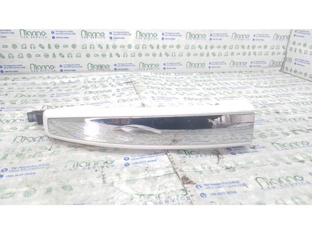 MANIGLIA PORTA ANT. C/STRISCIA CROMA SX. OPEL INSIGNIA (G09) (12/08-10/13) A20DTH 25936893