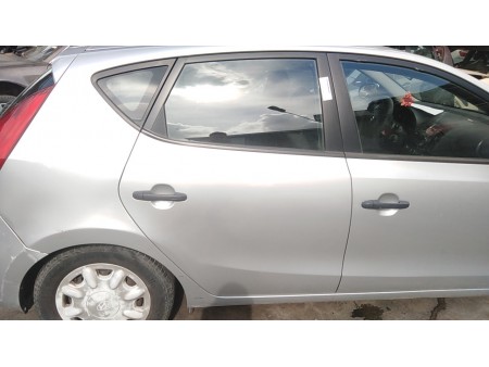 PORTA POST. DX. HYUNDAI I30 (07/07-) G4FA 770042L010