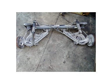 SERBATOIO TERGICRISTALLI TOYOTA YARIS (10/01-11/05)     (FRP) 1SZFE 853150D010