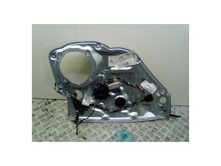 ALZACRISTALLO ELETTR. PORTA POST. C/ SX. FIAT STILO (2C) (09/01-11/03) 188A5000 46831657