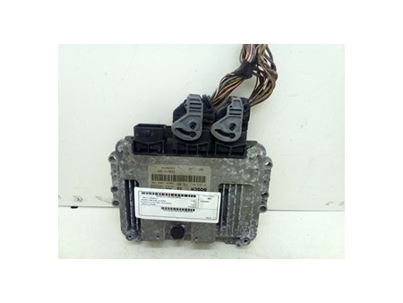 CENTRALINA INIEZIONE RENAULT MEGANE 2A SERIE (09/02-02/06) F9QB8 8200527756