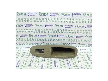 INTERRUTTORE ALZACRISTALLI PORTA POST. DX. ALFA ROMEO 159 (X3/X9) (07/05-06/13) 939A2000 71744265
