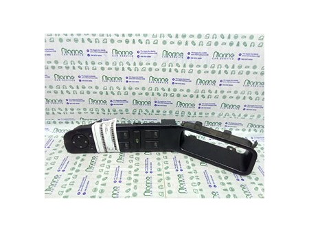 INTERRUTTORE ALZACRISTALLI PORTA ANT. SX AUDI 80/90/CABRIO  NB3039000161000159012912SX