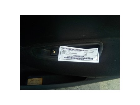 INTERRUTTORE ALZACRISTALLI PORTA POST. DX. PEUGEOT 308 (08/07-) 9HZ 649030