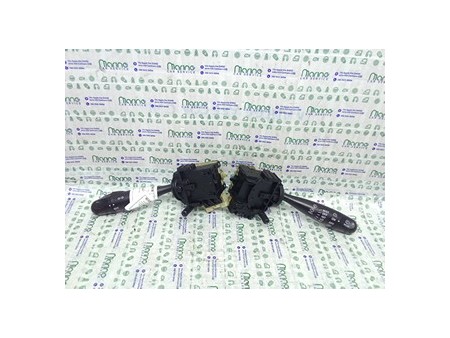 DEVIOGUIDASGANCIO TOYOTA YARIS (03/99-11/05)     (JPP) 1SZFE NB0819045024003