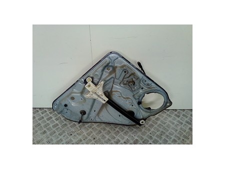 ALZACRISTALLO ELETTR. PORTA POST. DX. VOLKSWAGEN PASSAT (3B) (10/00-03/06) AVB 3B9839462A