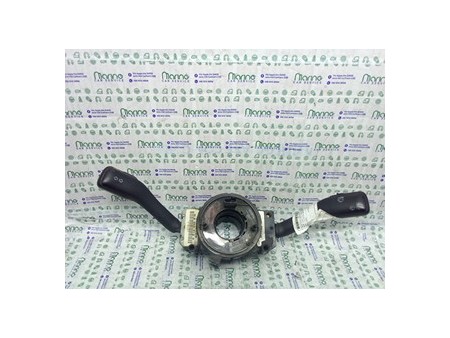 DEVIOGUIDASGANCIO VOLKSWAGEN GOLF (1J) (09/97-03/06) AGR NB0819023025019