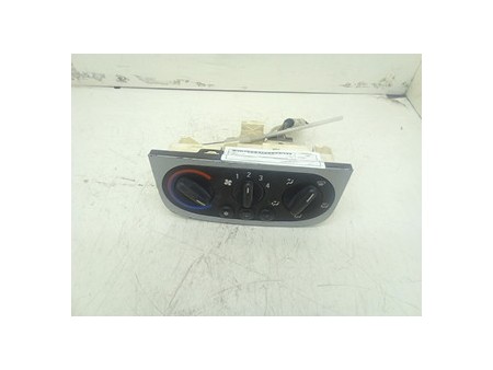 BLOCCO COMANDO CLIMATIZZAZIONE OPEL CORSA (X01) (10/00-06/06) Z10XE 9196202