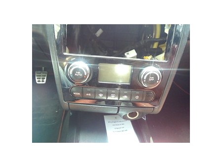 BLOCCO COMANDO CLIMATIZZAZIONE C/A/C AUT HYUNDAI COUPE (01/02-10/06) G4ED 972502C160