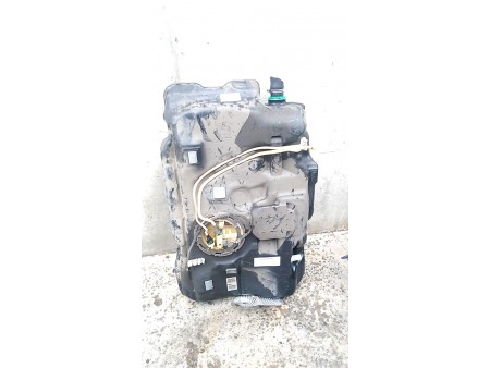 SERBATOIO CARBURANTE MERCEDES-BENZ CLASSE A (W176) (07/12-11/15) K9K A2464703301