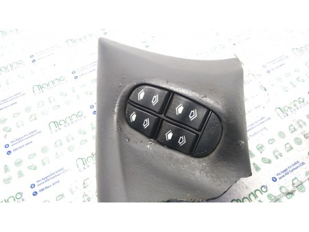 INTERRUTTORE ALZACRISTALLI PORTA ANT. FORD FOCUS (CAK) (10/01-04/05) FYDB 1324939