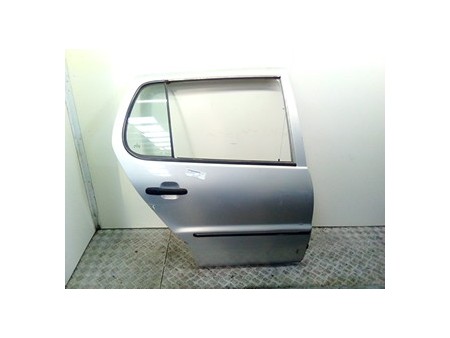 PORTA POST. DX. VOLKSWAGEN POLO 3A SERIE (11/94-09/01) AUC 6N4833056C
