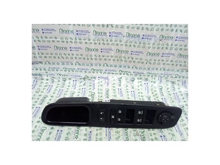 BLOCCO COMANDI ALZACRISTALLI E RETROVISO JEEP RENEGADE (5I) (08/14-) 55260384 735603943