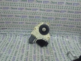 MOTORINO ALZACRISTALLO PORTA ANT. DX. JEEP RENEGADE (5I) (08/14-) 55260384 71777183