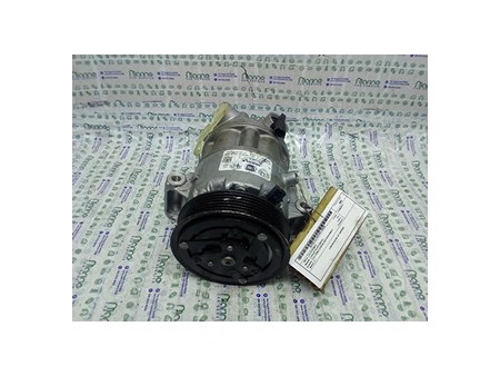 COMPRESSORE A/C ALFA ROMEO GIULIETTA (5Y) (08/13-)  50533539