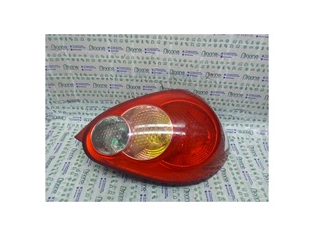 FANALE POST. DX. TOYOTA AYGO 1A SERIE (04/05-10/14) 1KRFE 815510H070