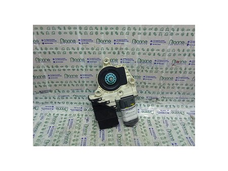 MOTORINO ALZACRISTALLO PORTA POST. DX. VOLKSWAGEN GOLF (5K/AJ) (09/08-) CBA 1K0959704ALVW2