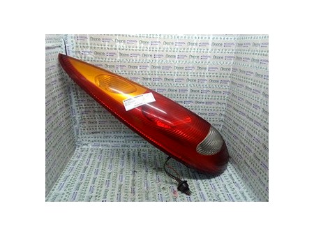 FANALE POST. SX. NISSAN ALMERA TINO (07/00-04/03) YD22 26555BU200