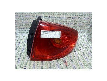 FANALE POST. NERO DX. SEAT ALTEA (5P) (03/04-) BJB 5P0945112B9B9