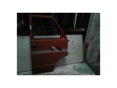 PORTA ANT. C/CERNIERE DX. IVECO DAILY (01/78-12/90) 814061 93917183