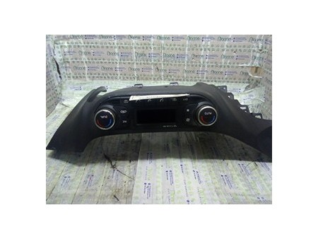 BLOCCO COMANDO CLIMATIZZAZIONE C/A/C MAN. KIA CEED (05/12-) D4FB 97250A2002WK