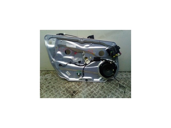 ALZACRISTALLO ELETTR. PORTA ANT. SX. MERCEDES-BENZ CLASSE C (C204) (03/11-10/15) 651911 A2047202979