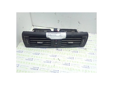 BOCCHETTA ARIA ANT. CONSOLE CENTR. BMW SERIE 3 (F30 LCI) (07/15-04/19 B47D20A NB3716004080005