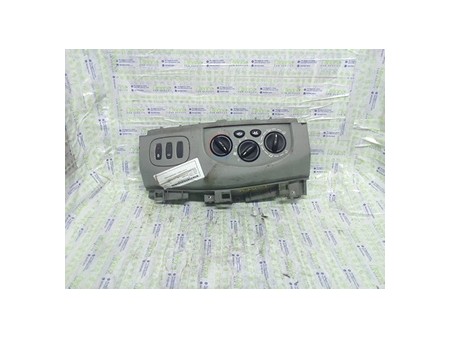 BLOCCO COMANDO CLIMATIZZAZIONE RENAULT TRAFIC (06/01-09/06) F9QU7 275106045R