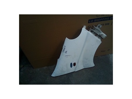 PARAFANGO ANT. DX. RENAULT TRAFIC (06/01-09/06) F9QU7 7782524467