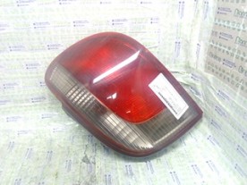 REAR LIGHT 08/99-12/02...