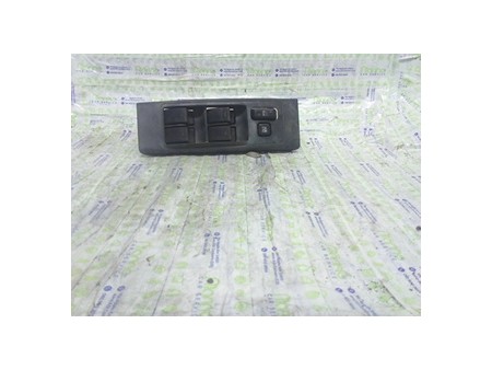 BLOCCO COMANDI TERGICRISTALLI TOYOTA COROLLA VERSO (03/04-12/09) 1CDFTV 8465205150