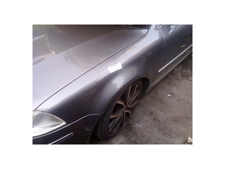 PARAFANGO ANT. SX. VOLKSWAGEN PASSAT (3B) (10/00-03/06) AVF 3B0821105E