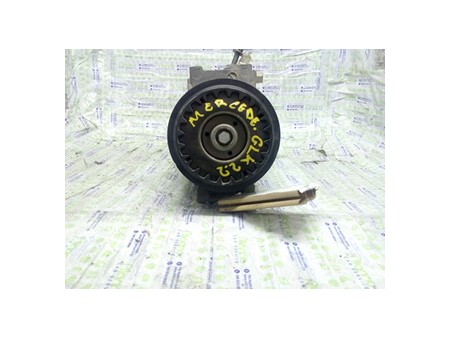COMPRESSORE A/C MERCEDES-BENZ CLASSE GLK (X204) (07/08-) 651912 A0022305011