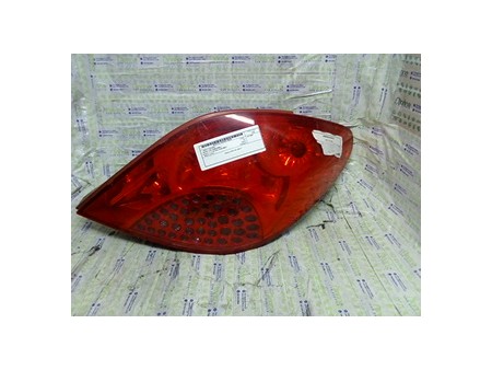 FANALE POST. DX. PEUGEOT 207 (04/06-06/09) KFU 6351Y7