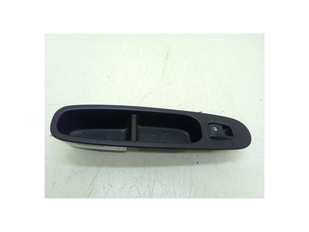 INTERRUTTORE ALZACRISTALLI PORTA ANT. LANCIA YPSILON (TK) (07/15-) 169A4000 735531347