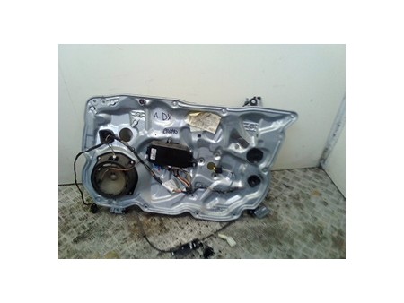 ALZACRISTALLO ELETTR. PORTA ANT. DX FIAT CROMA (2005)  NB0068000008003588079435DX