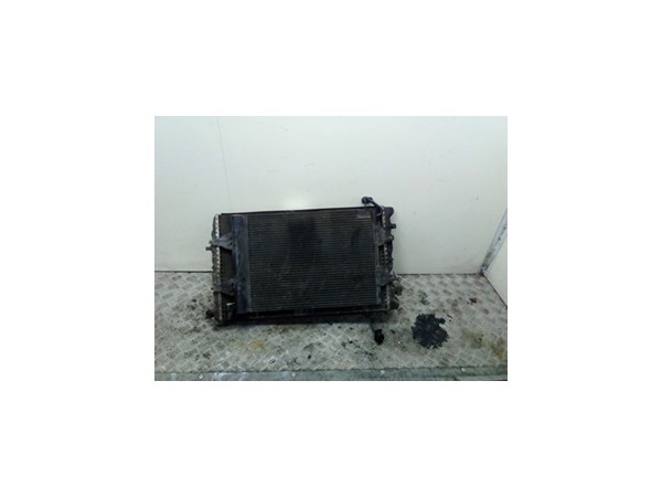 RADIATORE VOLKSWAGEN POLO (9N) (04/05-) BMD 6Q0121253Q