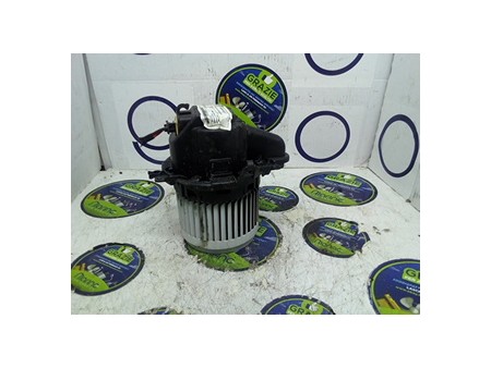 MOTORINO VENTILAZIONE ABITACOLO RENAULT CAPTUR (04/13-) H4BA4 272101005R