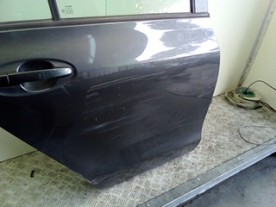 PORTA POST. DX. TOYOTA YARIS (11/05-02/12) 1KRFE 670030D110