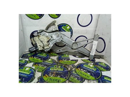ALZACRISTALLO ELETTR. PORTA ANT. C/M DX. TOYOTA COROLLA (09/04-09/07) 4ZZFE 6981002150