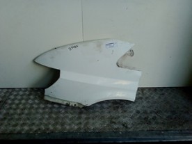 FRONT FENDER. W/HOLE LEFT....