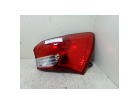 FANALE POST. PARTE EST. DX. HYUNDAI IX20 (10/10-) G4FC 924021K000