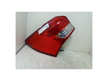 FANALE POST. PARTE EST. SX. HYUNDAI IX20 (10/10-) G4FC 924011K000