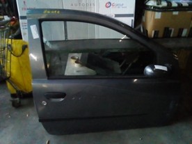 FRONT DOOR. DX. FIAT PUNTO...